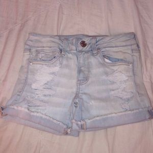 american eagle outfitters light washed jean shorts